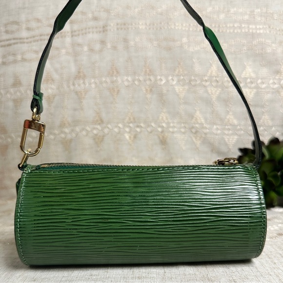 Louis Vuitton Handbags - Louis Vuitton cosmetic case. Green. Good condition.
